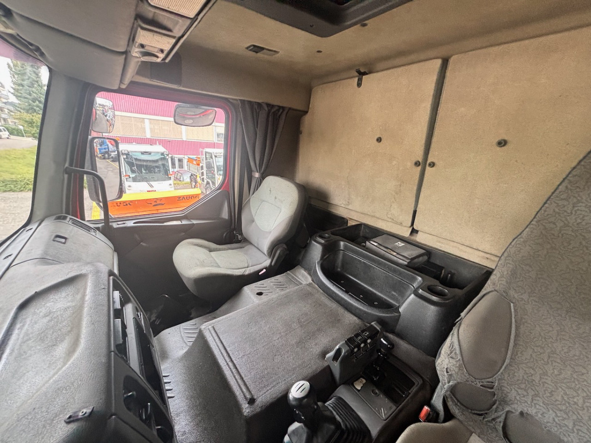 RENAULT Kerax 420DCI 4x4 - Самосвал камион: снимка 5 RENAULT Kerax 420DCI 4x4 - Самосвал камион: снимка 5