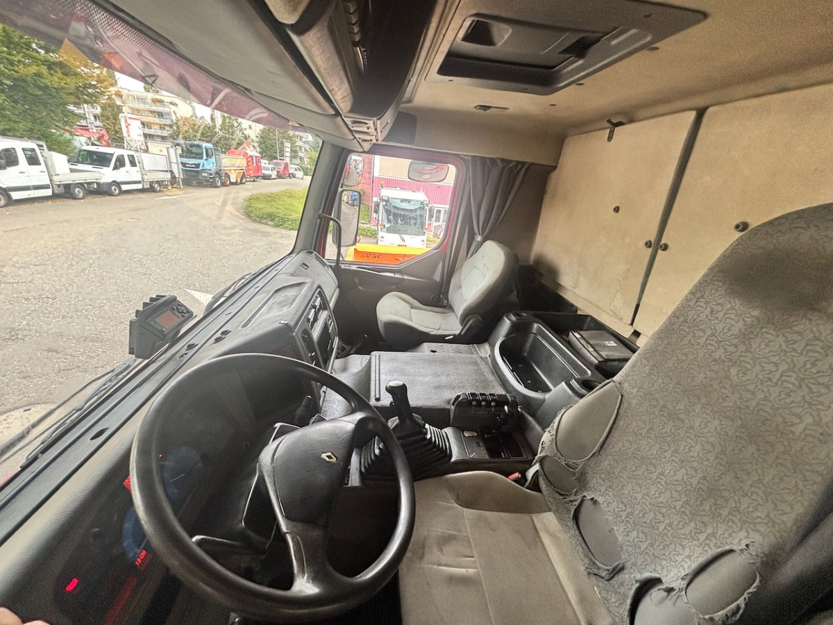 RENAULT Kerax 420DCI 4x4 - Самосвал камион: снимка 4 RENAULT Kerax 420DCI 4x4 - Самосвал камион: снимка 4