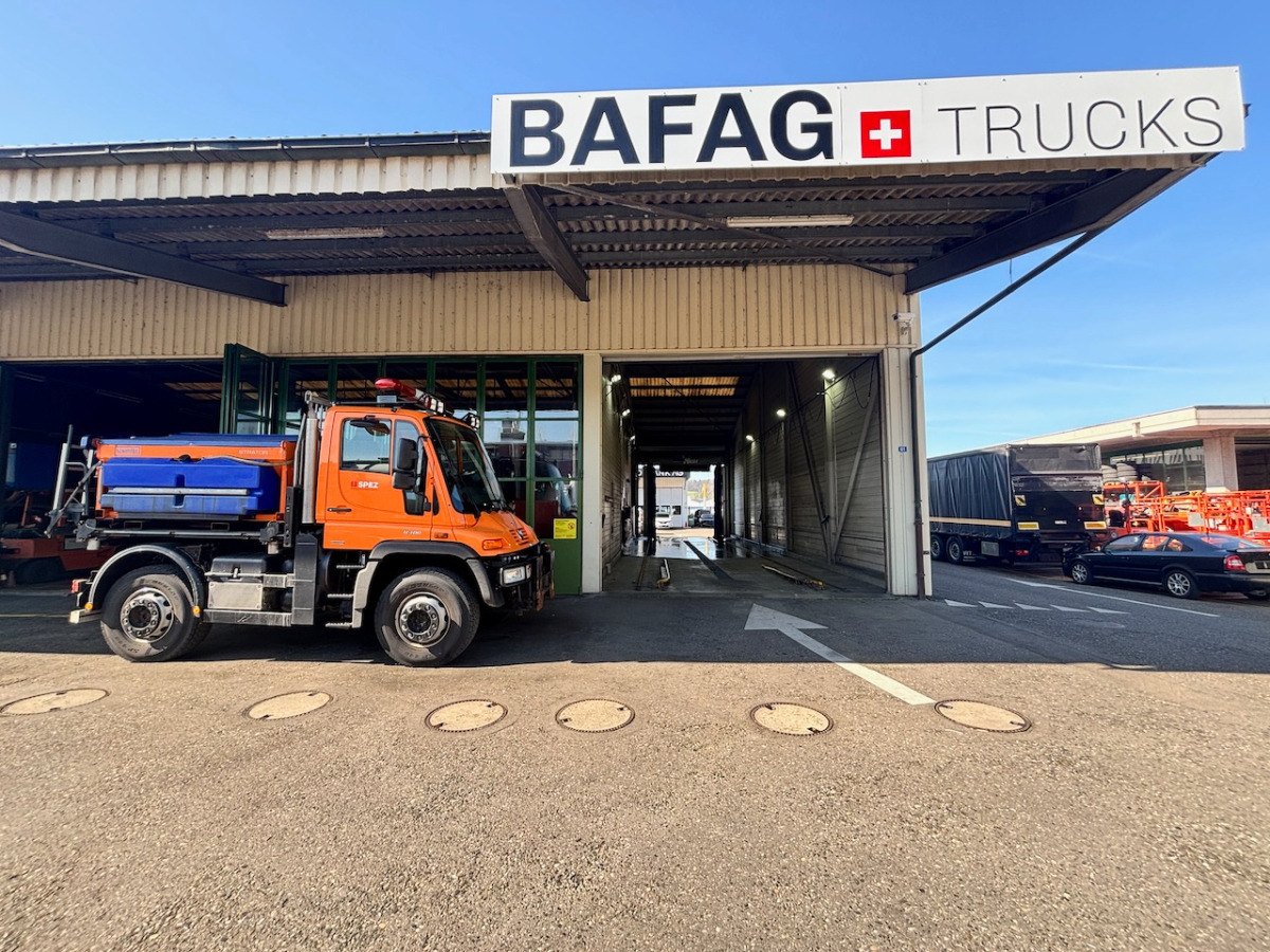 UNIMOG U400 - Самосвал камион: снимка 2 UNIMOG U400 - Самосвал камион: снимка 2