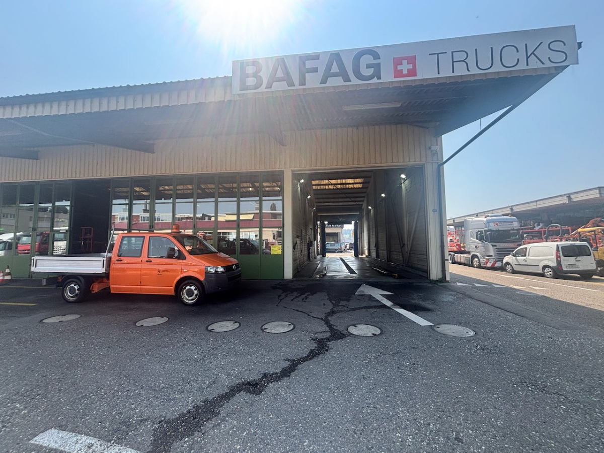 VW T5 Transporter - Бордови бус: снимка 3 VW T5 Transporter - Бордови бус: снимка 3