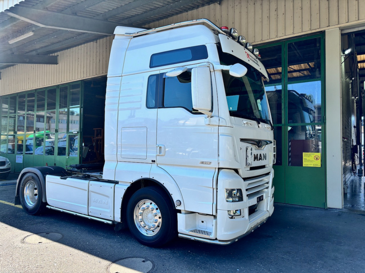 MAN TGX 18.640 - Влекач: снимка 1 MAN TGX 18.640 - Влекач: снимка 1