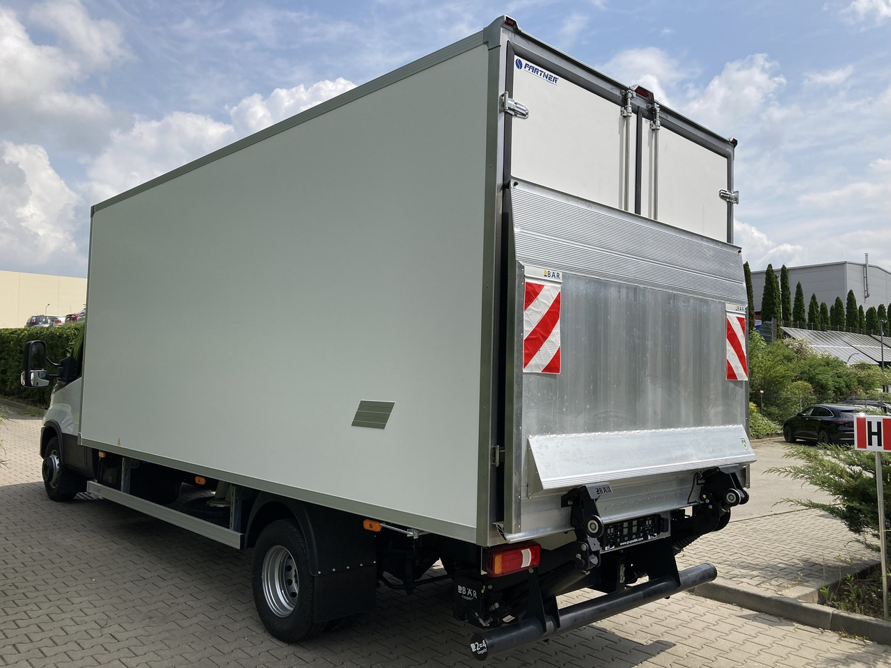 Iveco Daily 70C18 Kühlkoffer LBW BÃR - Хладилен бус: снимка 3 Iveco Daily 70C18 Kühlkoffer LBW BÃR - Хладилен бус: снимка 3