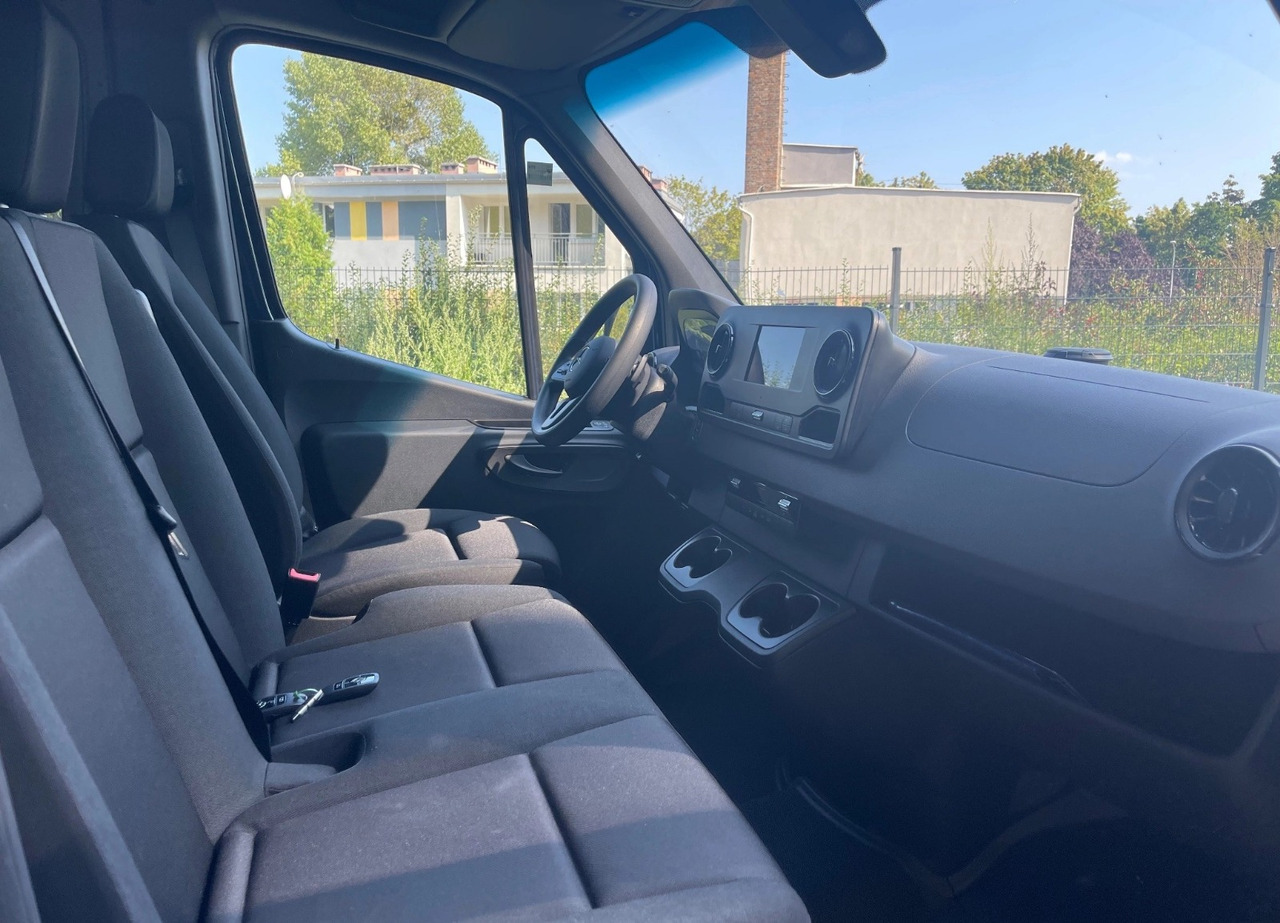 Mercedes-Benz Sprinter 317 L3H2 6-Sitze - Товарен бус, Бус с двойна кабина: снимка 3 Mercedes-Benz Sprinter 317 L3H2 6-Sitze - Товарен бус, Бус с двойна кабина: снимка 3
