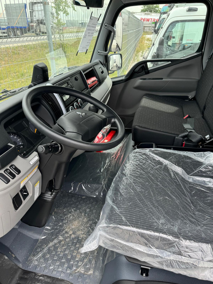 Mitsubishi Canter FUSO 70C18 Isotherm Koffer - Изотермичен камион: снимка 3 Mitsubishi Canter FUSO 70C18 Isotherm Koffer - Изотермичен камион: снимка 3