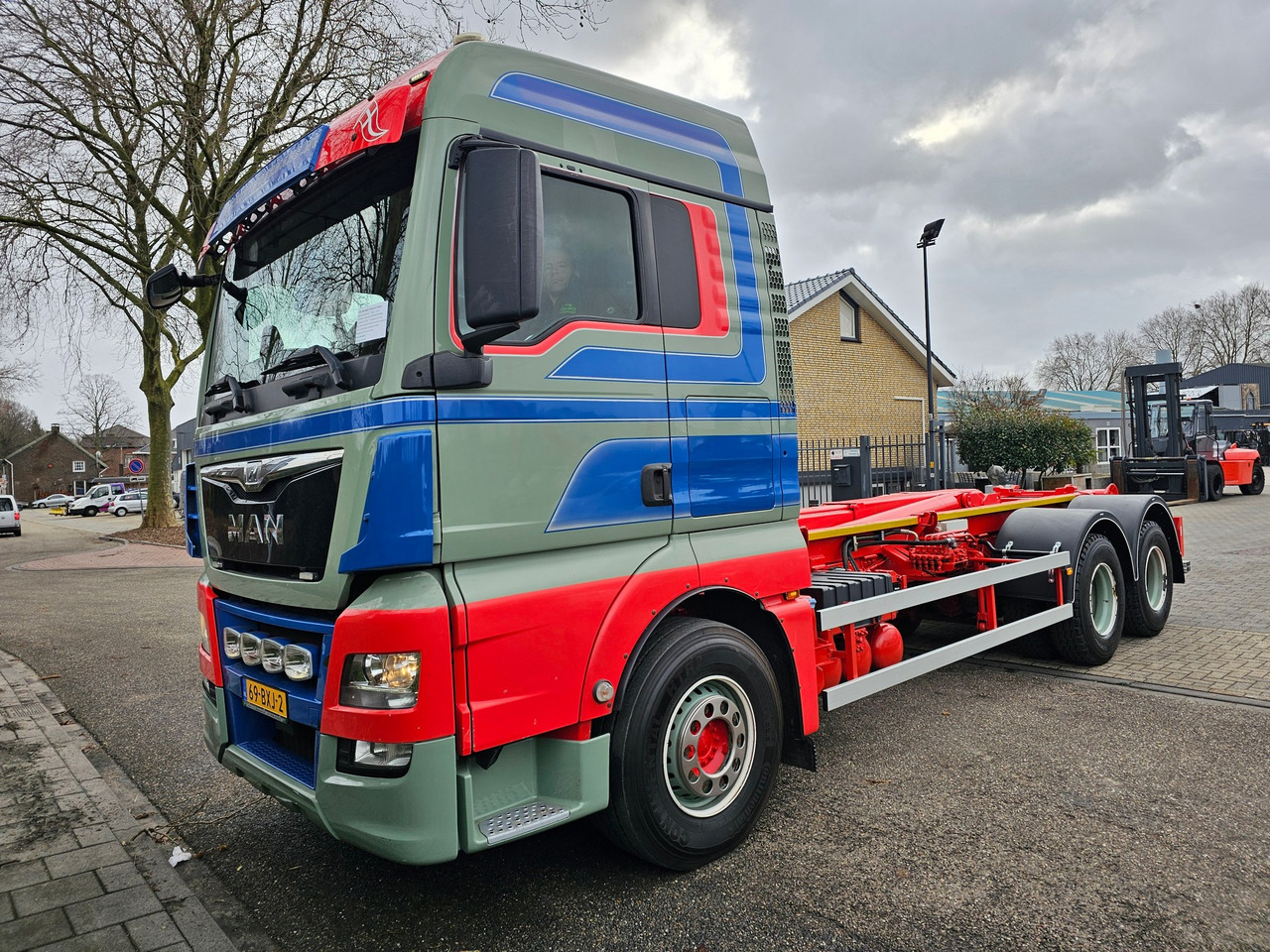 Мултилифт с кука камион MAN TGX 26.560 XLX 6X4: снимка 9