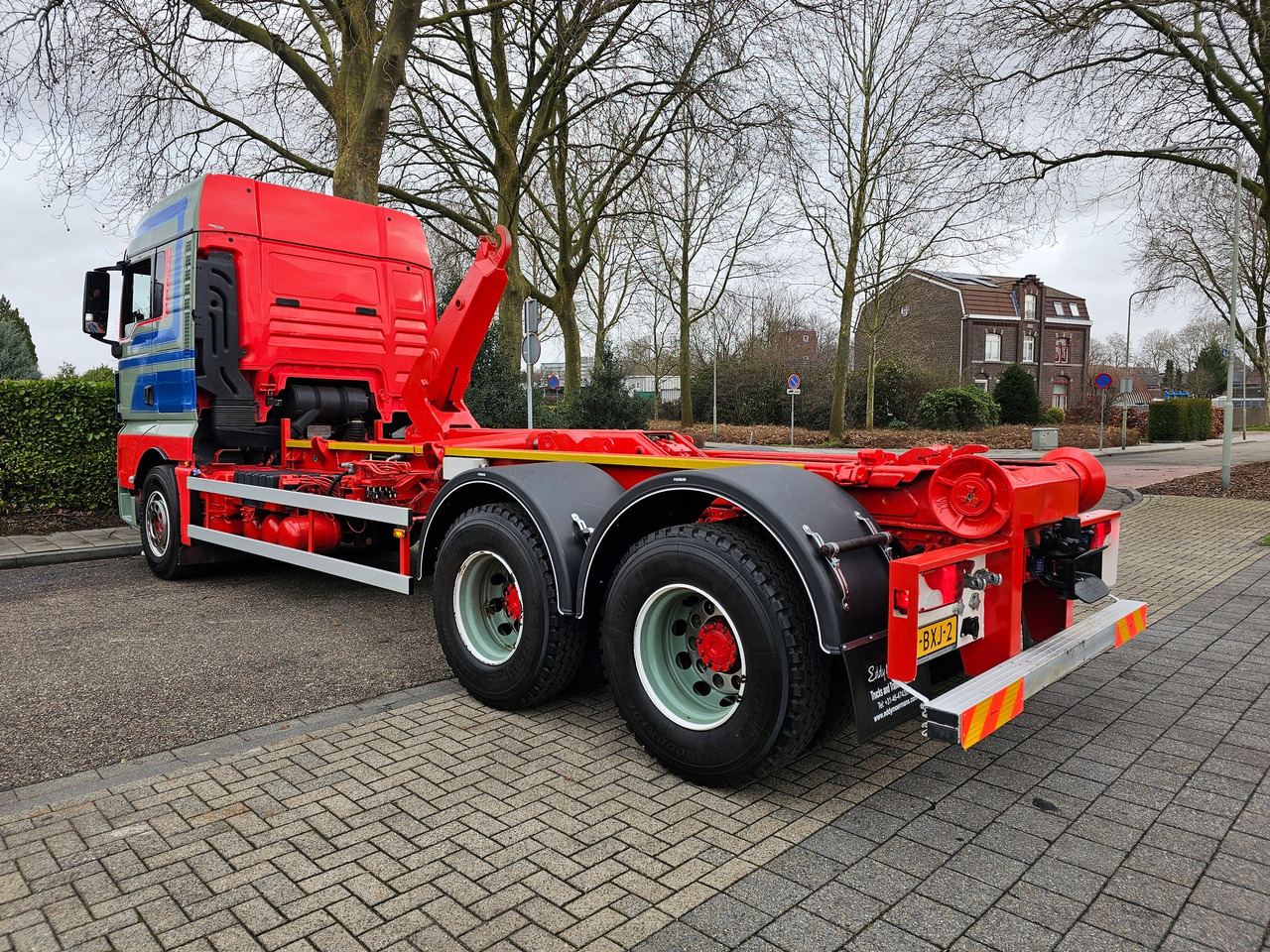 MAN TGX 26.560 XLX 6X4 - Мултилифт с кука камион: снимка 4 MAN TGX 26.560 XLX 6X4 - Мултилифт с кука камион: снимка 4