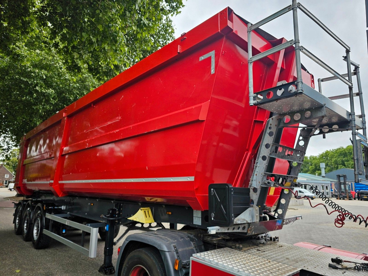 Schmitz Cargobull SGF*S3 Hardox Mulde 55 m3 - Самосвал полуремарке: снимка 3 Schmitz Cargobull SGF*S3 Hardox Mulde 55 m3 - Самосвал полуремарке: снимка 3