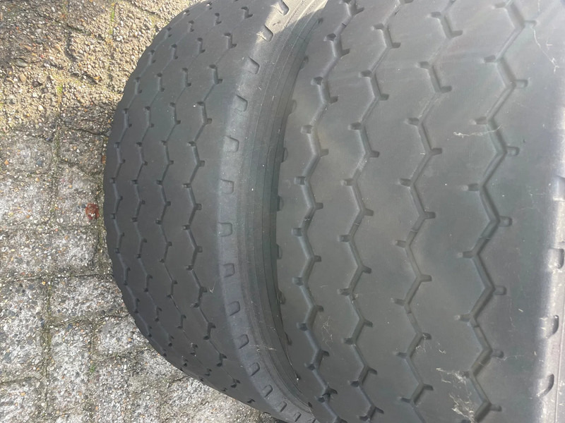 Hankook 425/65 R22,5 4 stuks LEAD - Гума за Камион: снимка 5 Hankook 425/65 R22,5 4 stuks LEAD - Гума за Камион: снимка 5
