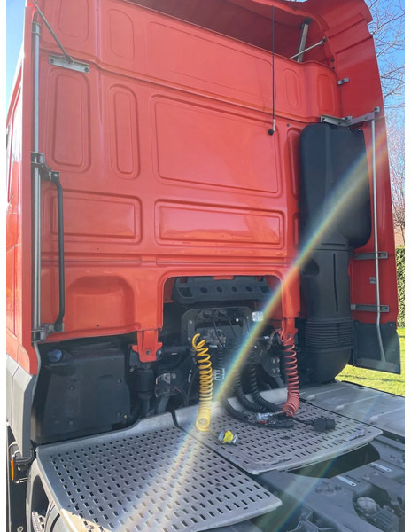 DAF XF 440 XF440 Daf Nieuwe tachograaf “”””””” Hand geschakeld - Влекач: снимка 4 DAF XF 440 XF440 Daf Nieuwe tachograaf “”””””” Hand geschakeld - Влекач: снимка 4