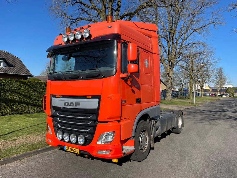 DAF XF 440 XF440 Daf Nieuwe tachograaf “”””””” Hand geschakeld - Влекач: снимка 1 DAF XF 440 XF440 Daf Nieuwe tachograaf “”””””” Hand geschakeld - Влекач: снимка 1
