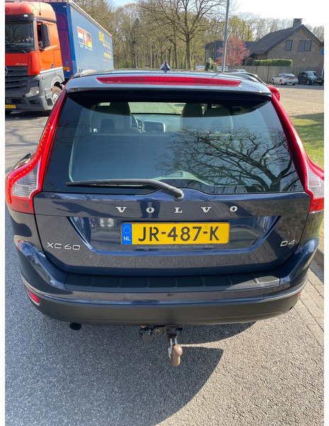 Volvo XC60 XC60 DZ88/DZ8850 5 Cilinder Euro 5 - Хечбек: снимка 4 Volvo XC60 XC60 DZ88/DZ8850 5 Cilinder Euro 5 - Хечбек: снимка 4