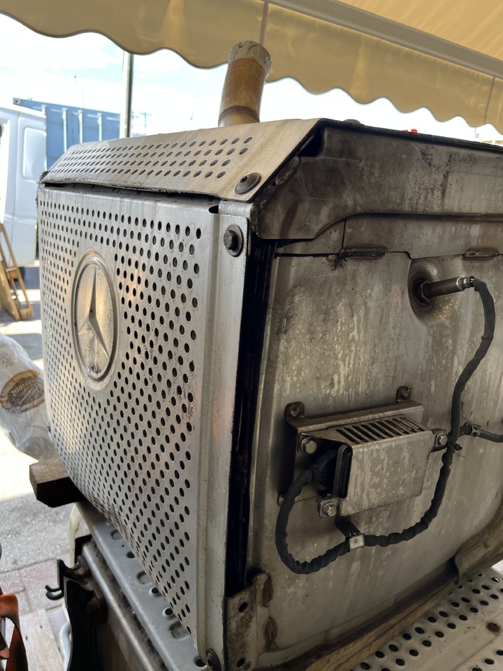 CATALYTIC CONVERTER 230L EURO 5 ACTROS MP3 - Катализатор за Камион: снимка 3 CATALYTIC CONVERTER 230L EURO 5 ACTROS MP3 - Катализатор за Камион: снимка 3