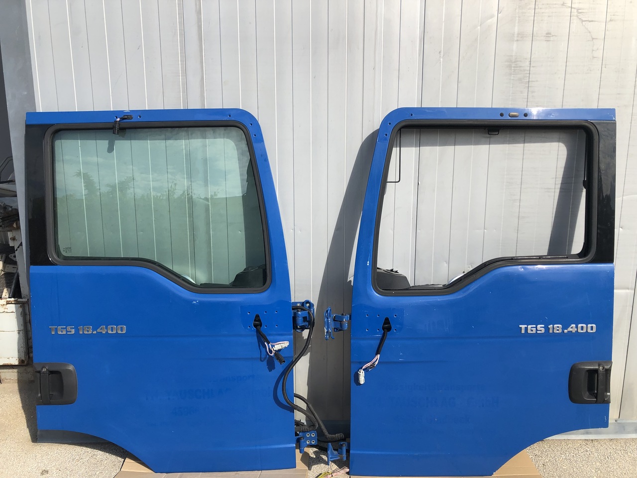 DOORS MAN TGS COMPLETE - Врата и части за Камион: снимка 1 DOORS MAN TGS COMPLETE - Врата и части за Камион: снимка 1
