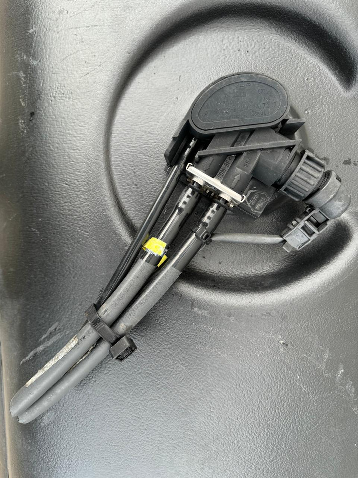 FUEL TANK MERCEDES AXOR - Резервоар за гориво: снимка 3 FUEL TANK MERCEDES AXOR - Резервоар за гориво: снимка 3