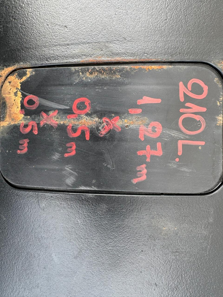 FUEL TANK MERCEDES AXOR - Резервоар за гориво: снимка 4 FUEL TANK MERCEDES AXOR - Резервоар за гориво: снимка 4