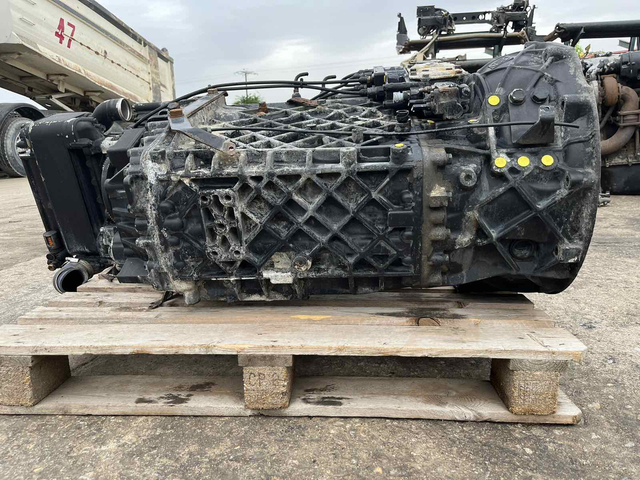 GEARBOX ZF 16S1921TD INTARDER MAN TGA - Скоростна кутия и части за Камион: снимка 2 GEARBOX ZF 16S1921TD INTARDER MAN TGA - Скоростна кутия и части за Камион: снимка 2