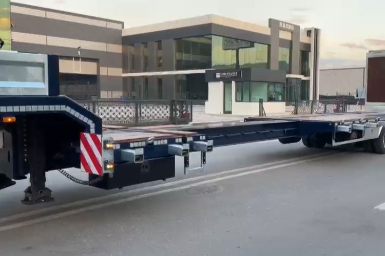 EMIRSAN 2024 - Нискорамна площадка полуремарке: снимка 2 EMIRSAN 2024 - Нискорамна площадка полуремарке: снимка 2