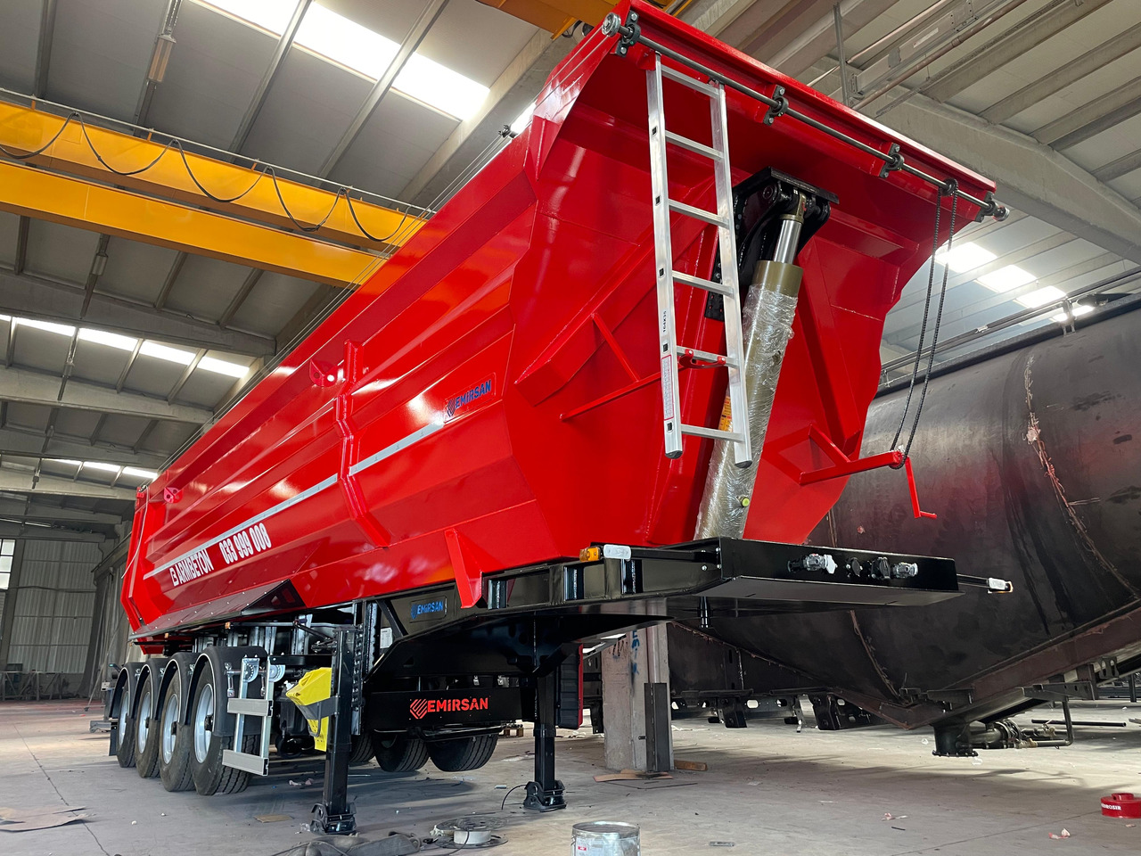 EMIRSAN SELF-STEERING, 4 AXLE U TYPE TIPPER - Самосвал полуремарке: снимка 4 EMIRSAN SELF-STEERING, 4 AXLE U TYPE TIPPER - Самосвал полуремарке: снимка 4