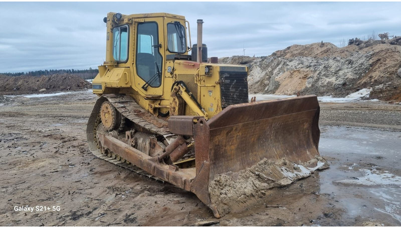 Caterpillar D5H - Булдозер: снимка 1 Caterpillar D5H - Булдозер: снимка 1