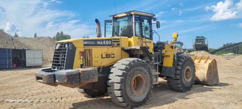 Komatsu WA480-5 - Колесен товарач: снимка 4 Komatsu WA480-5 - Колесен товарач: снимка 4