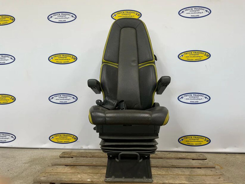 Volvo FH12 FH13 FH16 - Седалка: снимка 5 Volvo FH12 FH13 FH16 - Седалка: снимка 5