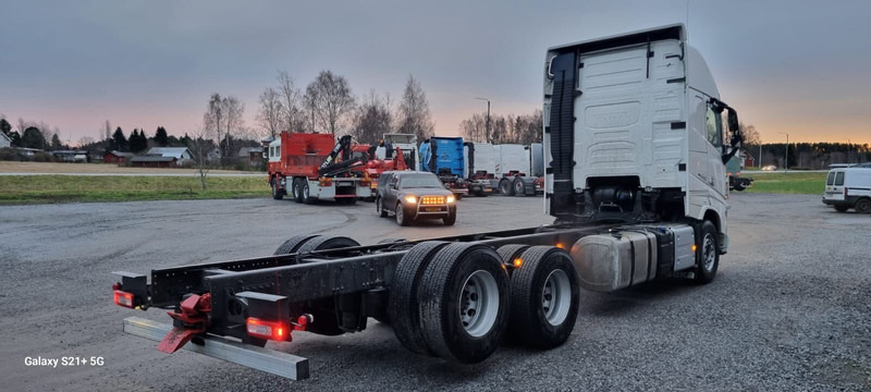 Volvo FH540 6x4 Globe XL - Шаси кабина: снимка 4 Volvo FH540 6x4 Globe XL - Шаси кабина: снимка 4