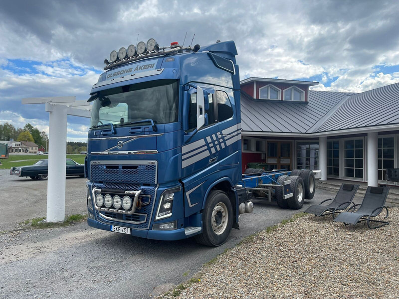 Volvo FH750 - Шаси кабина: снимка 1 Volvo FH750 - Шаси кабина: снимка 1