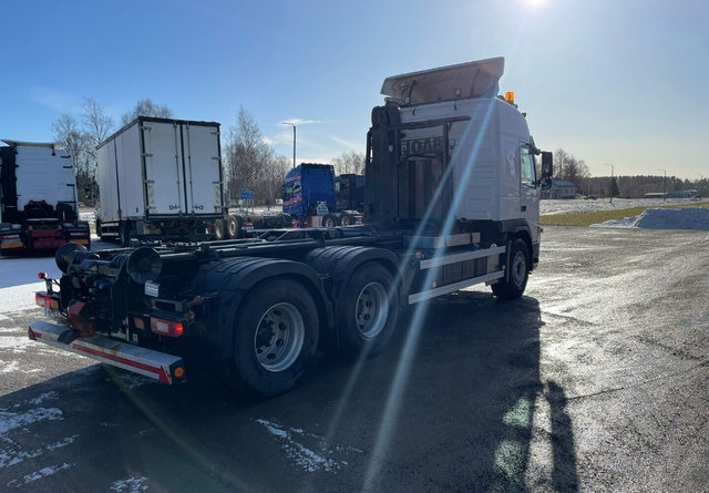 Volvo FM460 6X4 KOUKKUAUTO - Мултилифт с кука камион: снимка 4 Volvo FM460 6X4 KOUKKUAUTO - Мултилифт с кука камион: снимка 4