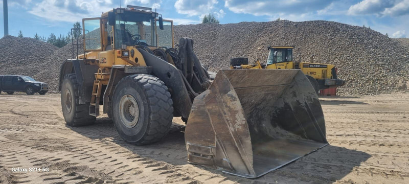 Volvo L220E - Колесен товарач: снимка 1 Volvo L220E - Колесен товарач: снимка 1