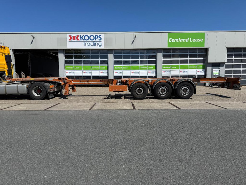 Broshuis MFCC container chassis Multi functioneel 2x 20 1x 30 1x 40 1x 45 saf assen uitschuifbaar tot 14,40 - Шаси полуремарке: снимка 1 Broshuis MFCC container chassis Multi functioneel 2x 20 1x 30 1x 40 1x 45 saf assen uitschuifbaar tot 14,40 - Шаси полуремарке: снимка 1