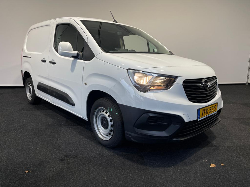Opel Combo Combo Tour L1H1 1.5 Diesel 102pk Edition Euro 6 - Малък ван: снимка 1 Opel Combo Combo Tour L1H1 1.5 Diesel 102pk Edition Euro 6 - Малък ван: снимка 1