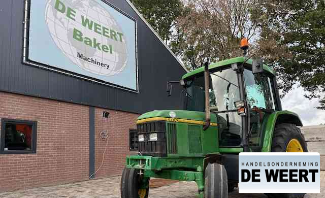 John Deere 6100 - Трактор: снимка 3 John Deere 6100 - Трактор: снимка 3