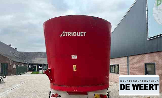 Миксер-вагон Trioliet solomix 2-2000ZK: снимка 8 Миксер-вагон Trioliet solomix 2-2000ZK: снимка 8