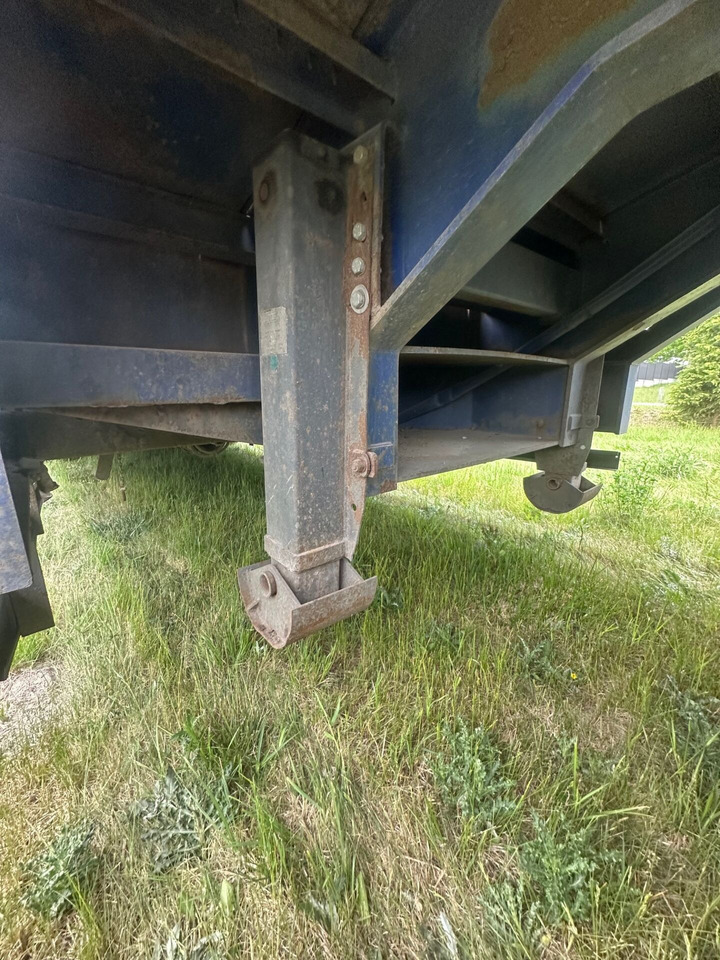 Нискорамна площадка полуремарке CHIEFTAIN TRAILERS LTD naczepa niskopodwoziowa: снимка 16