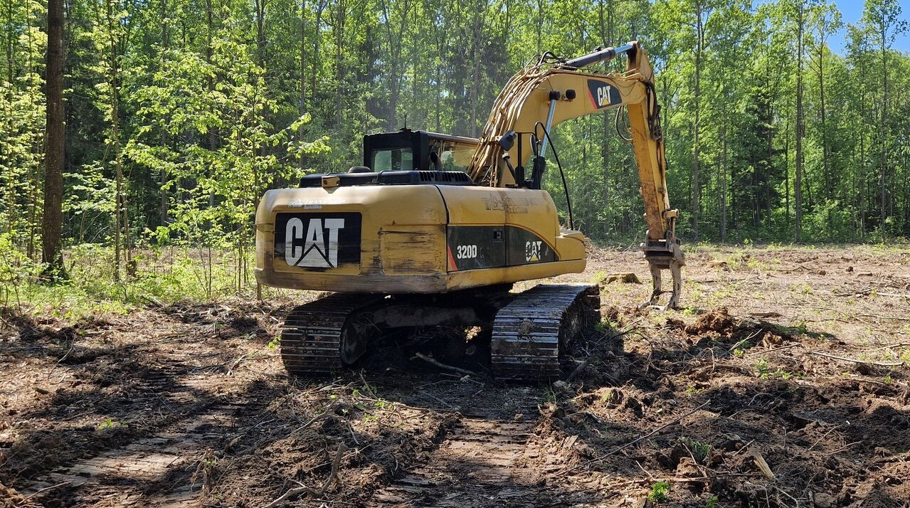 Caterpillar 320D - Верижен багер: снимка 3 Caterpillar 320D - Верижен багер: снимка 3