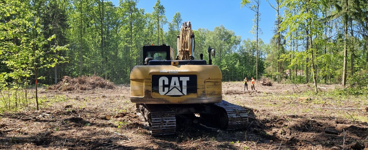 Caterpillar 320D - Верижен багер: снимка 4 Caterpillar 320D - Верижен багер: снимка 4