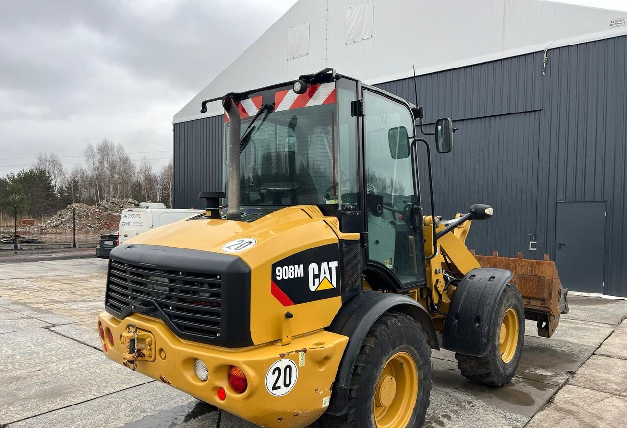 Caterpillar 908M - Колесен товарач: снимка 2 Caterpillar 908M - Колесен товарач: снимка 2