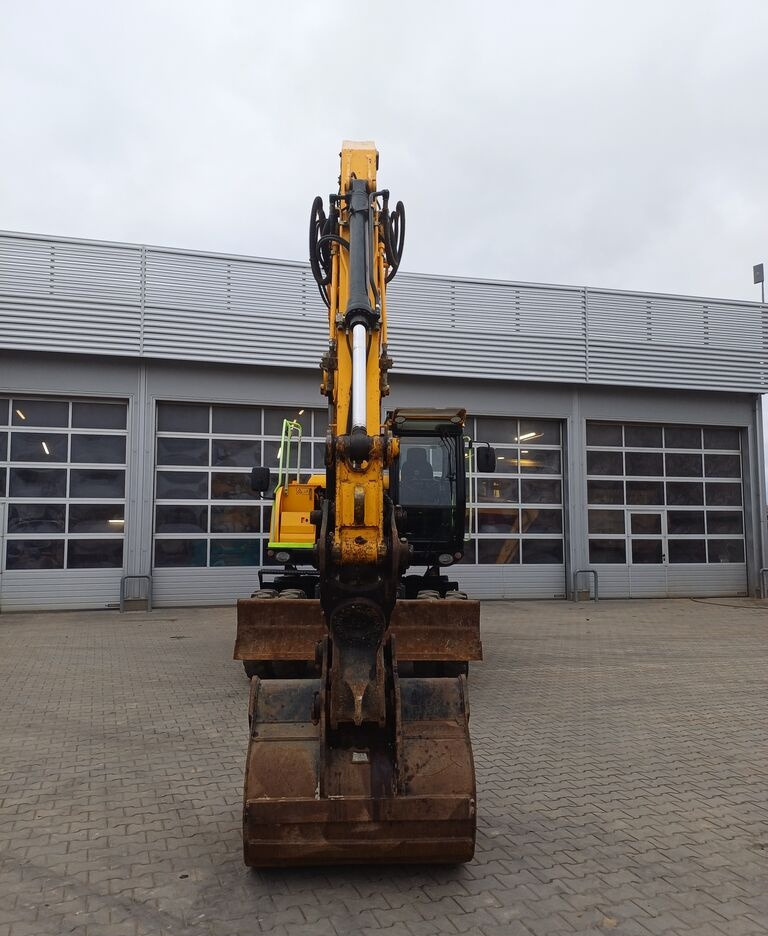 JCB JS175 - Колесен багер: снимка 2 JCB JS175 - Колесен багер: снимка 2