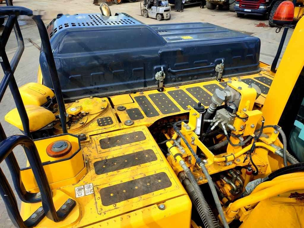 Верижен багер Komatsu PC210LC-11: снимка 20