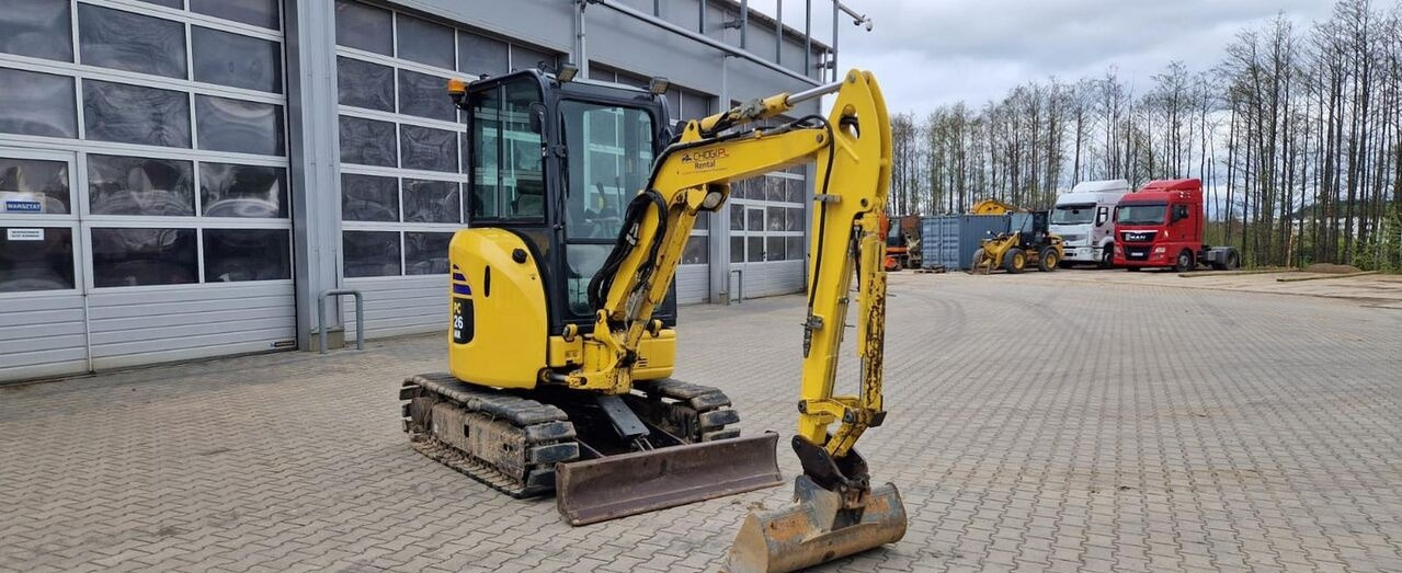 Мини багер Komatsu PC26MR-3: снимка 7