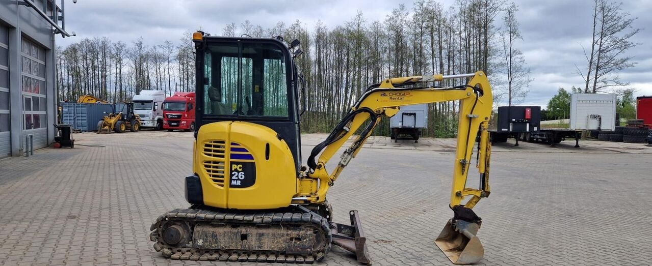 Мини багер Komatsu PC26MR-3: снимка 6
