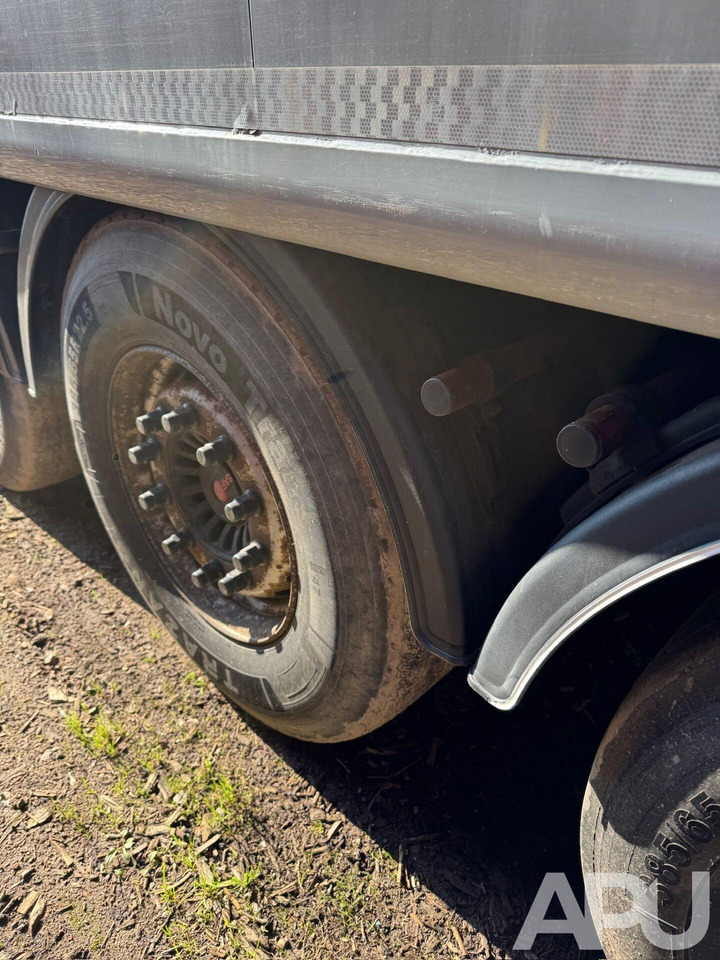 Kraker CF 500 SL - С плъзгащ под полуремарке: снимка 5 Kraker CF 500 SL - С плъзгащ под полуремарке: снимка 5