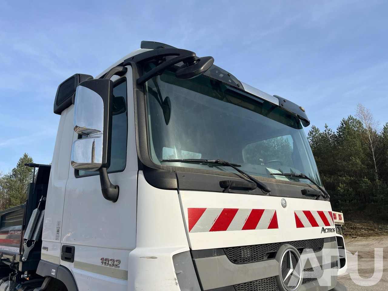 Самосвал камион Mercedes-Benz Actros 1832: снимка 11