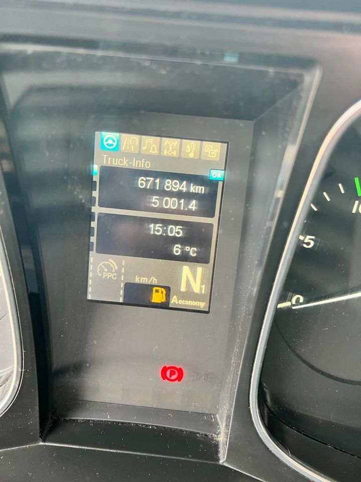 Влекач Mercedes-Benz ACTROS 1845 LS: снимка 18 Влекач Mercedes-Benz ACTROS 1845 LS: снимка 18