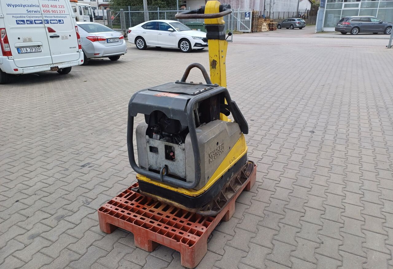 Wacker Neuson DPU 6555 - Виброплоча: снимка 3 Wacker Neuson DPU 6555 - Виброплоча: снимка 3