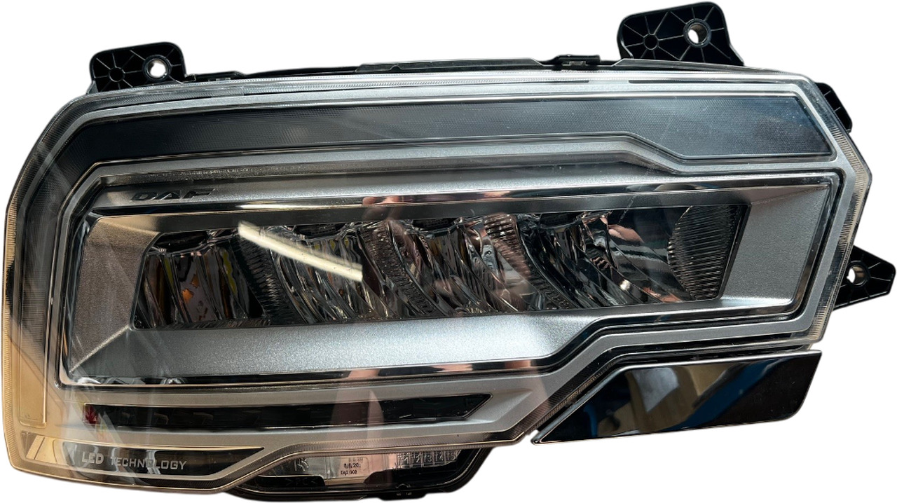 DAF XD XF XG LED KOPLAMP RH | GEBRUIKT | 2188931U - Преден фар за Камион: снимка 1 DAF XD XF XG LED KOPLAMP RH | GEBRUIKT | 2188931U - Преден фар за Камион: снимка 1