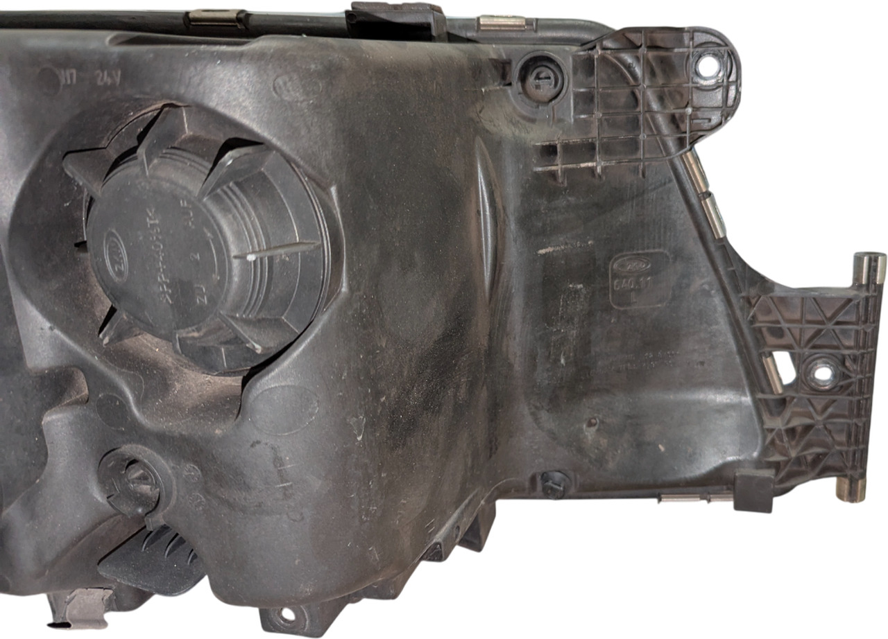 MAN TGX/TGS E6 XENON KOPLAMP GEBRUIKT LINKS 81251016713U - Преден фар за Камион: снимка 3 MAN TGX/TGS E6 XENON KOPLAMP GEBRUIKT LINKS 81251016713U - Преден фар за Камион: снимка 3