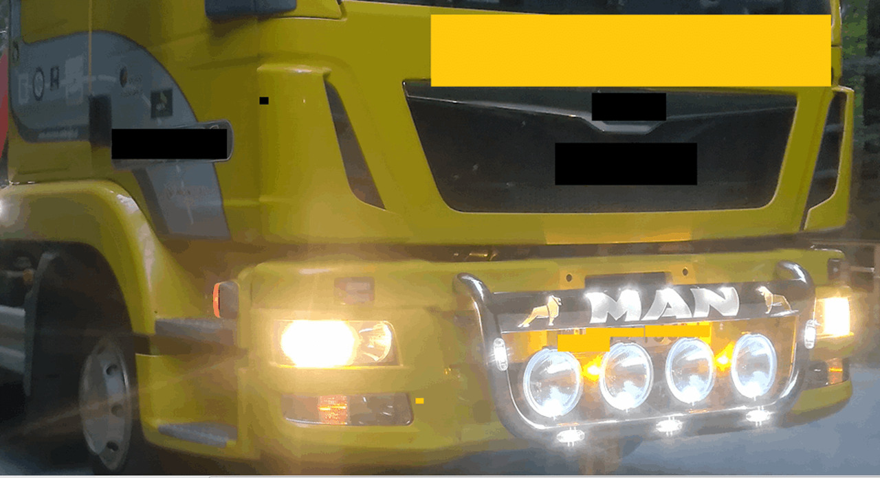 Nieuwe RVS frontbeugel voor MAN met logo en verlichting - Рама/ Шаси за Камион: снимка 3 Nieuwe RVS frontbeugel voor MAN met logo en verlichting - Рама/ Шаси за Камион: снимка 3