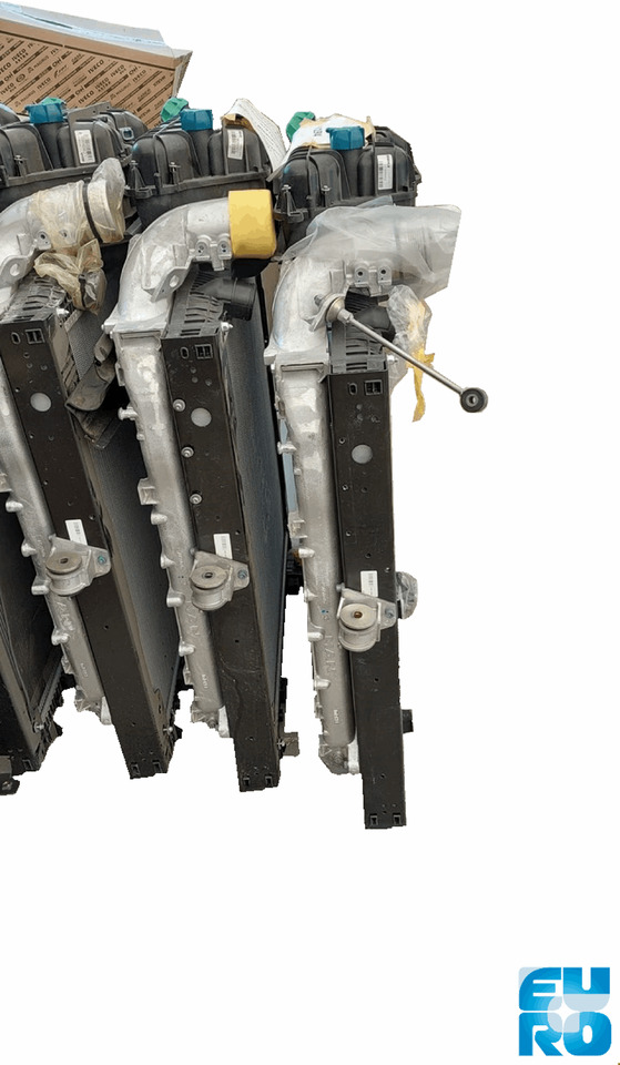 RADIATOR+INTERCOOLER KIT NIEUWE OE MAN TGS 3, nieuwe generatie Kleinere cabine 000180 - Радиатор за Камион: снимка 2 RADIATOR+INTERCOOLER KIT NIEUWE OE MAN TGS 3, nieuwe generatie Kleinere cabine 000180 - Радиатор за Камион: снимка 2