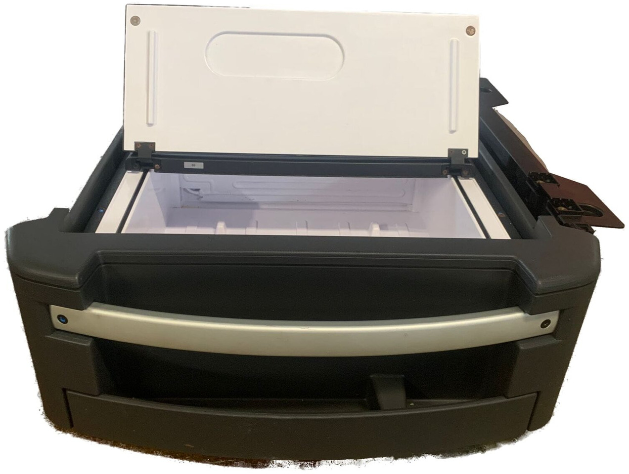 RENAULT T-SERIE KOELBOX 26 LITER 7482268889 7482315436U - Кабина и интериор за Камион: снимка 2 RENAULT T-SERIE KOELBOX 26 LITER 7482268889 7482315436U - Кабина и интериор за Камион: снимка 2